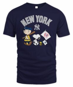 Yankees x Peanuts Snoopy & Charlie Brown Baseball Flag Shirt