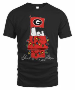 Georgia Bulldogs Snoopy House Holiday Lights T-Shirt